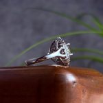 انگشتر نقره زنانه جواهری الکساندریت اصل