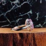 انگشتر نقره زنانه عقیق سوسنی حکاکی علی