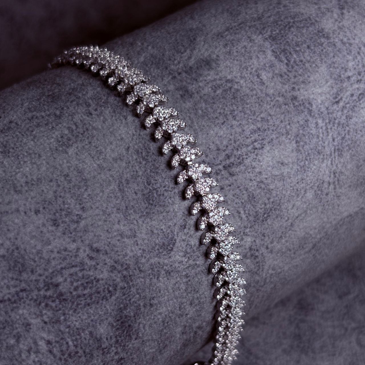 دستبند نقره زنانه جواهری دستبند نقره زنانه جواهری