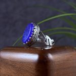 انگشتر نقره مردانه عقیق آبی حکاکی زینب