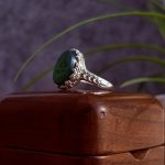 انگشتر نقره زنانه عقیق سبز حکاکی یا رقیه