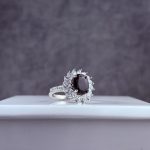 انگشتر نقره زنانه جواهری یاقوت کبود