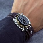 دستبند چرم با نگین عقیق مشکی