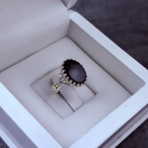 انگشتر نقره زنانه عقیق مشکی