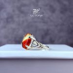 انگشتر نقره زنانه عقیق سرخ دورنگ حکاکی یا رقیه
