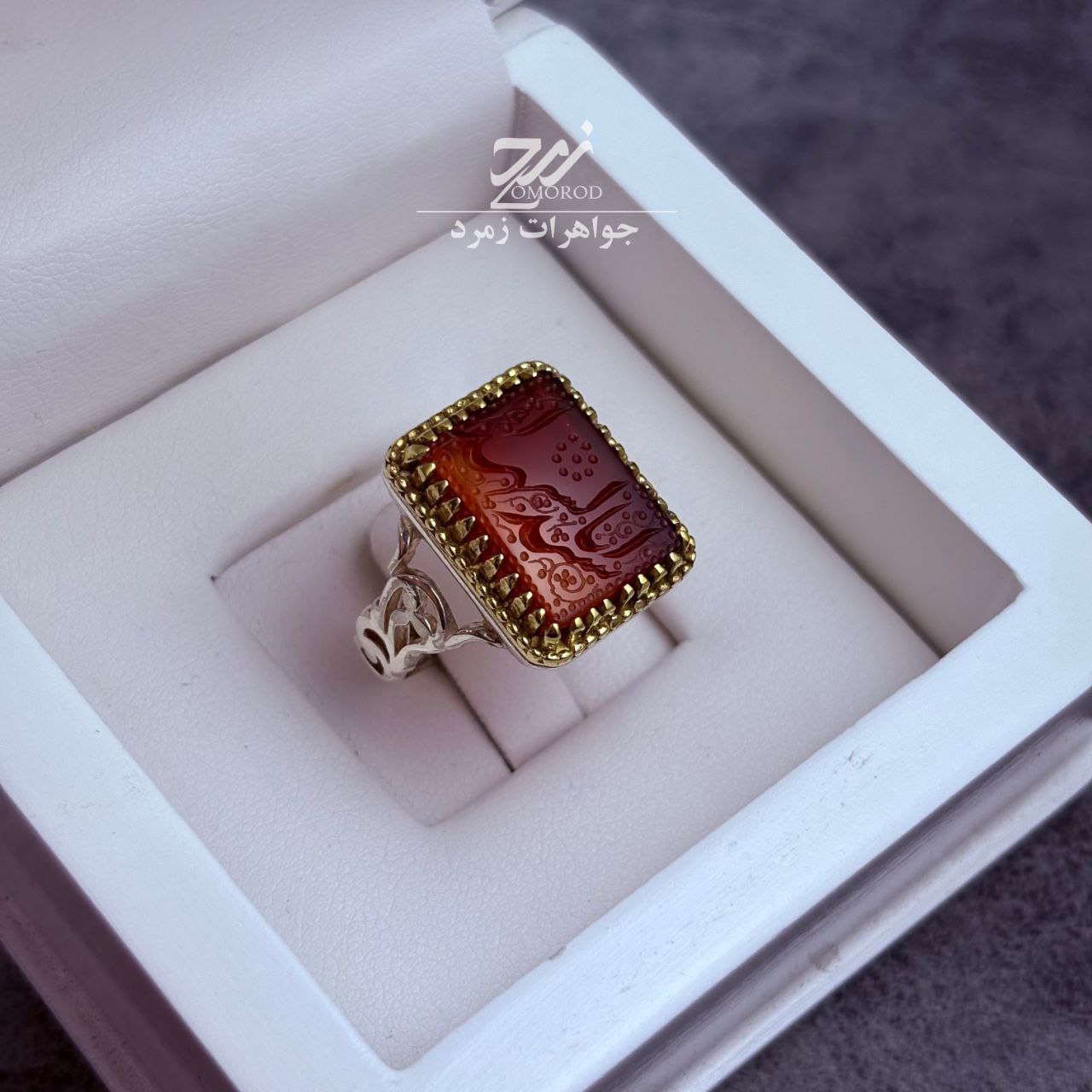 انگشتر نقره مردانه عقیق سرخ دورنگ حکاکی یا سید الشهدا انگشتر نقره مردانه عقیق سرخ دورنگ حکاکی یا سید الشهدا