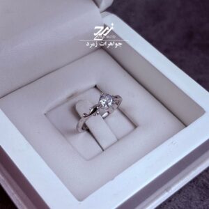 انگشتر نقره زنانه طرح تک نگین