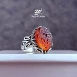 انگشتر نقره مردانه عقیق خطی سرخ دو رنگ حکاکی یا مرتضی علی