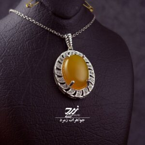 گردنبند زنانه عقیق زرد شرف الشمس کد 099